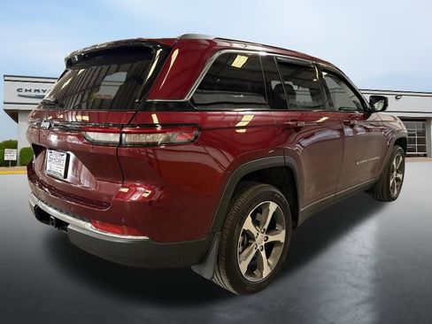 Used 2024 Jeep Grand Cherokee Limited 4xe image 5