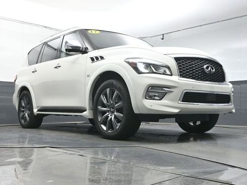 Used 2017 INFINITI QX80 Signature Edition RWD image 34