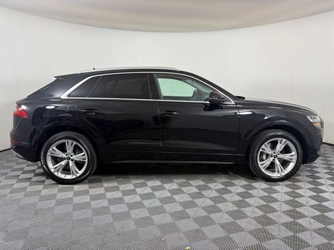 Certified 2022 Audi Q8 Premium Plus image 8