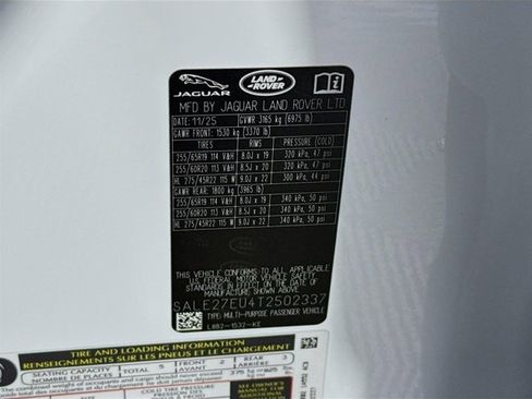 Used 2026 Land Rover Defender 110 X-Dynamic SE image 34