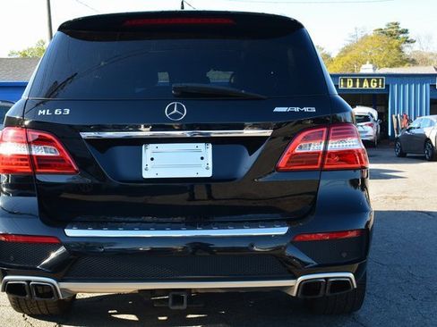 Used 2015 Mercedes-Benz ML 63 AMG 4MATIC image 5