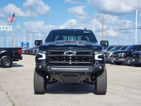 New 2026 Chevrolet Silverado 1500 ZR2 w/ Dark Appearance Package AWD/4WD image 2
