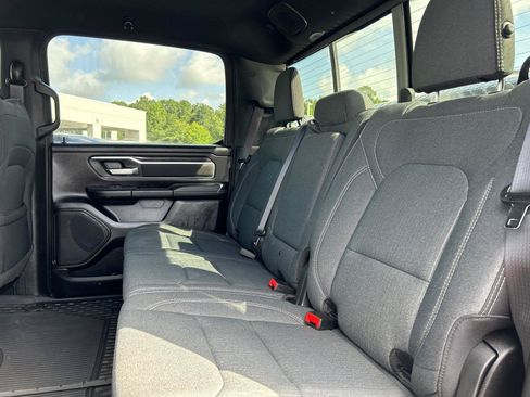 Used 2024 RAM 1500 Big Horn RWD image 38