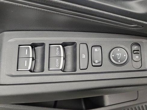 Used 2025 Honda Accord LX image 19