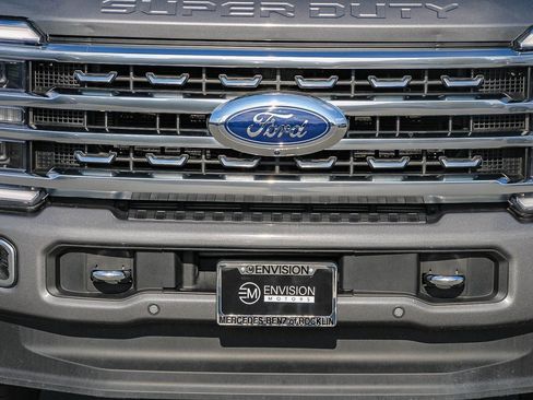 Used 2024 Ford F350 Platinum image 7