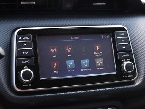 Used 2024 Nissan Kicks S FWD image 16