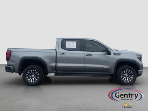 Used 2023 GMC Sierra 1500 AT4 w/ AT4 Preferred Package AWD/4WD image 7