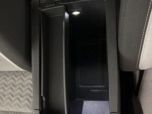 Used 2022 Chevrolet Equinox LS w/ LS Convenience Package FWD image 20