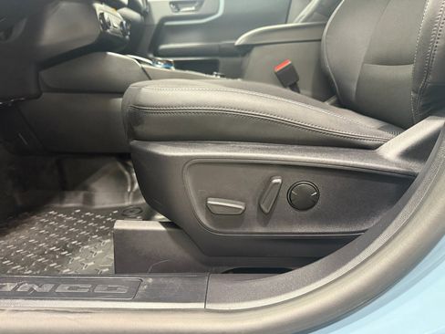 Used 2023 Ford Bronco Sport Badlands image 10