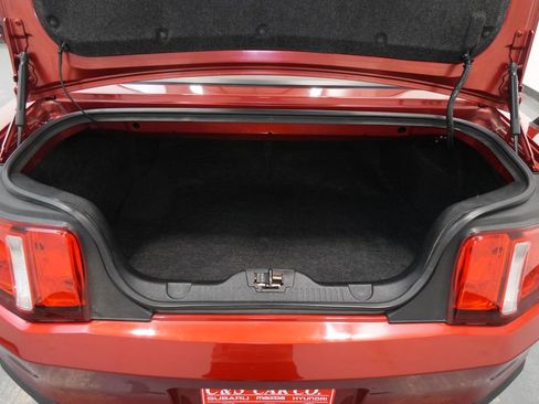 Used 2012 Ford Mustang Premium image 18