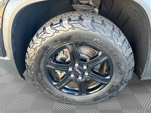 Certified 2023 GMC Acadia AT4 w/ GMC Pro Grade Package image 34