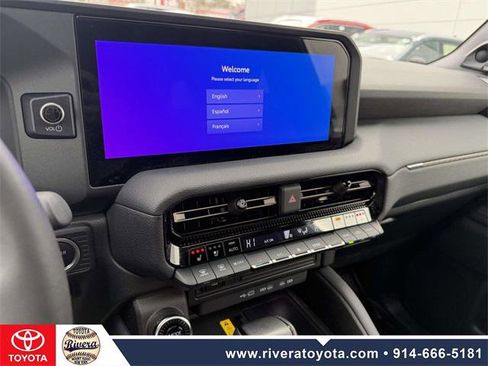 Certified 2024 Toyota Land Cruiser image 22