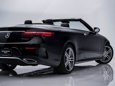 Used 2019 Mercedes-Benz E 450 4MATIC Cabriolet image 12