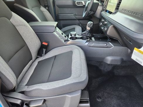 New 2025 Ford Bronco Big Bend AWD/4WD image 9