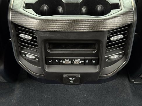 Used 2020 RAM 1500 Limited image 32