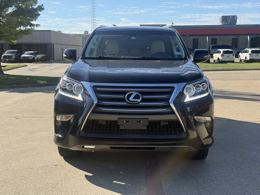 Used 2014 Lexus GX 460 w/ Premium Package AWD/4WD image 2
