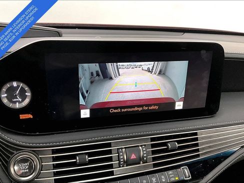 Used 2023 Lexus LS 500 AWD w/ Interior Upgrade Package image 29