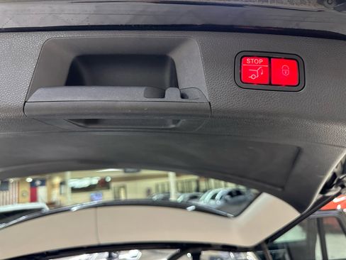 Used 2014 Mercedes-Benz GLK 350 2WD image 13