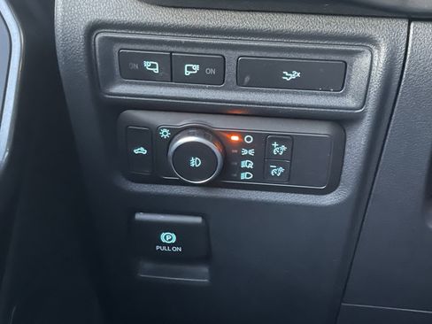 Used 2022 Ford F150 XLT w/ Equipment Group 302A High image 29