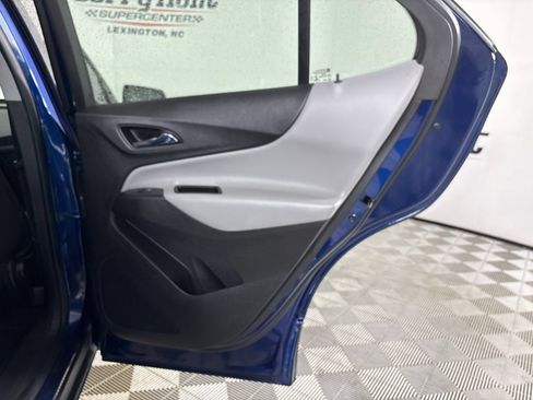 Used 2022 Chevrolet Equinox LS FWD image 20