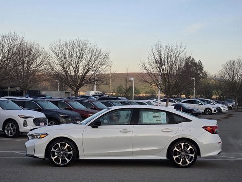 New 2026 Honda Civic Sport Touring image 7