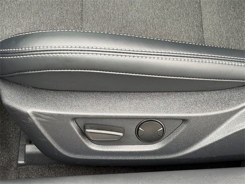 Used 2024 Ford Mustang Coupe image 21