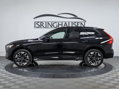 New 2026 Volvo XC60 T8 Plus w/ Protection Package Premier image 8