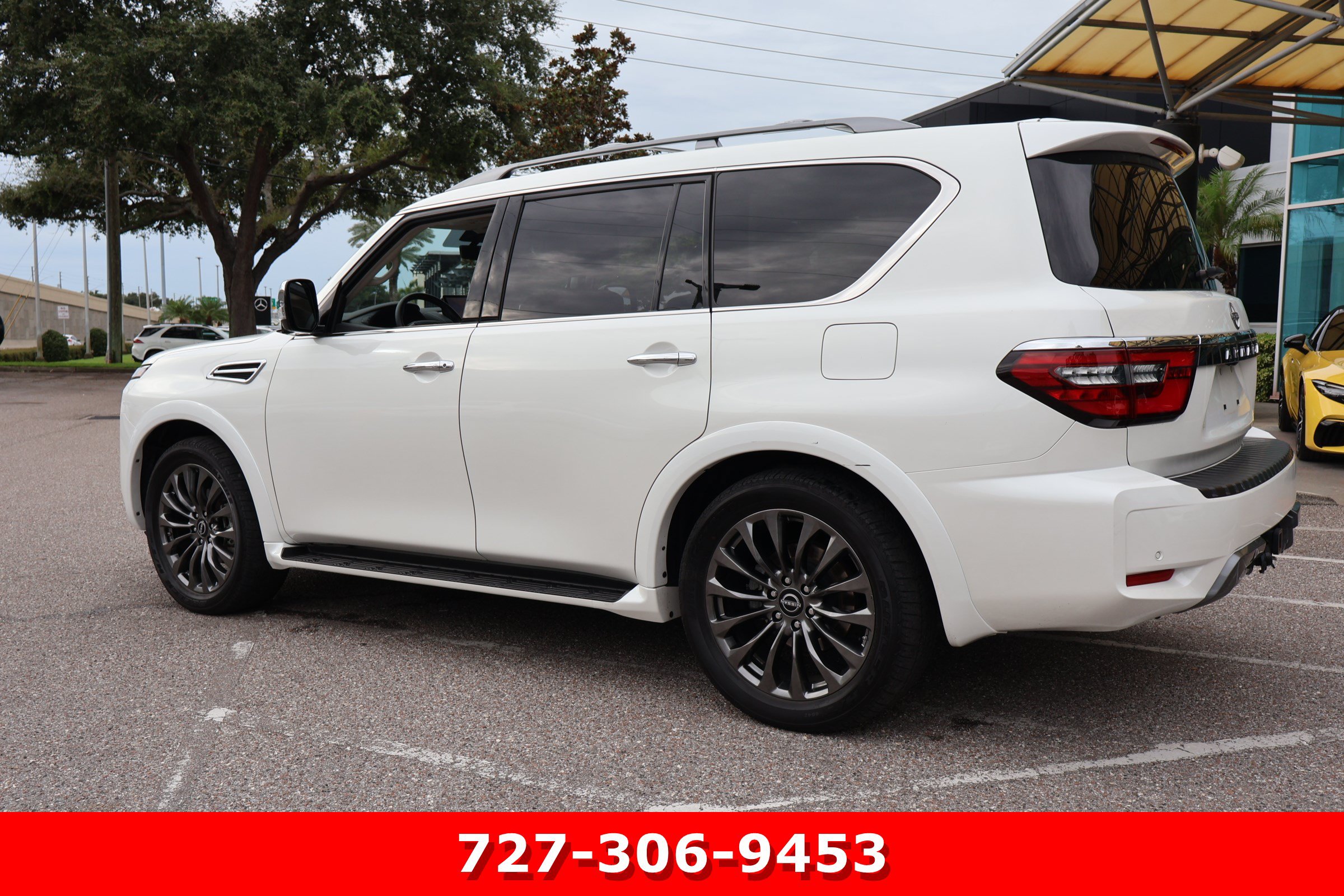 Used 2023 Nissan Armada Platinum w/ Captain's Chairs Package AWD/4WD image 7