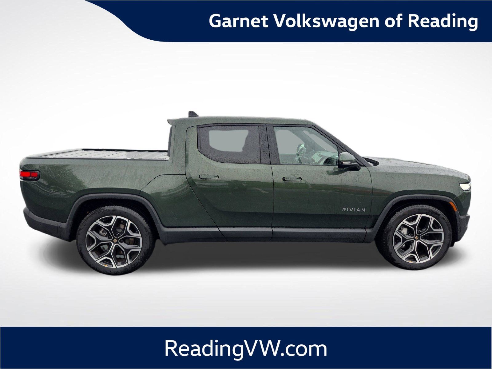 Used 2025 Rivian R1T Adventure Dual AWD/4WD image 6