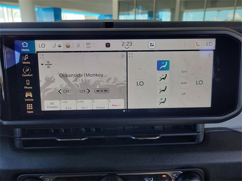 Used 2024 Jeep Wrangler Sport S image 24