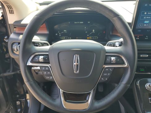 Certified 2023 Lincoln Nautilus Reserve w/ Equipment Group 201A AWD/4WD image 14