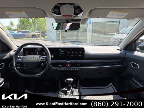Used 2025 Kia K4 FWD image 22