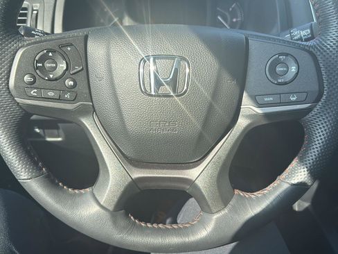 Used 2023 Honda Passport TrailSport image 13