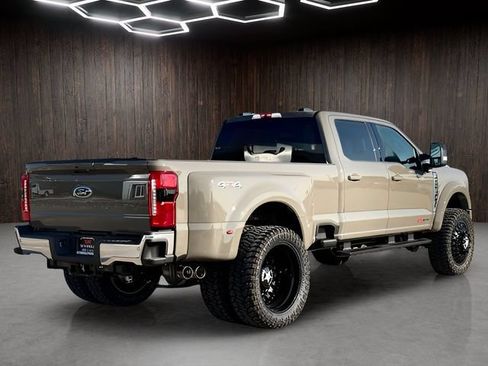 Used 2026 Ford F450 Lariat w/ Lariat Premium Package AWD/4WD image 2