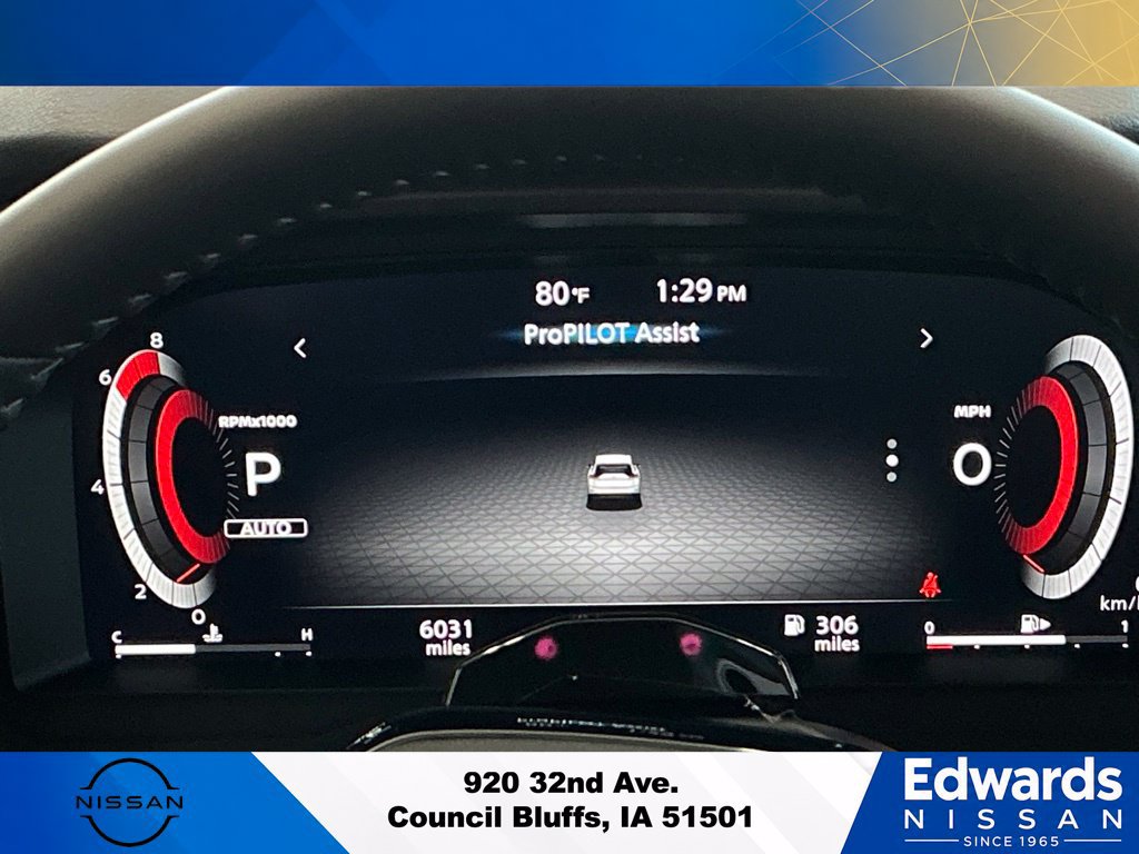 Used 2025 Nissan Rogue Platinum w/ Tech Package AWD/4WD image 18