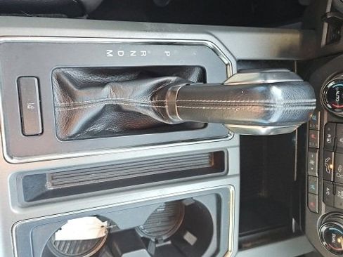 Used 2017 Ford F150 Raptor w/ Equipment Group 802A Luxury image 20