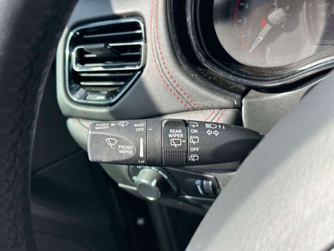 Used 2025 Dodge Durango GT image 24