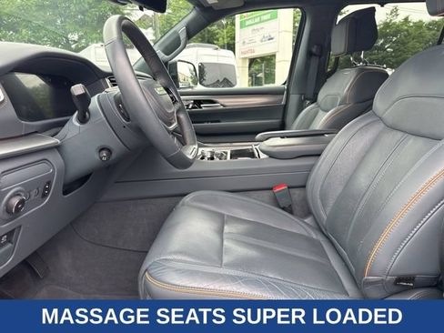 Used 2023 Jeep Grand Wagoneer L Series II w/ Premium Group II AWD/4WD image 23