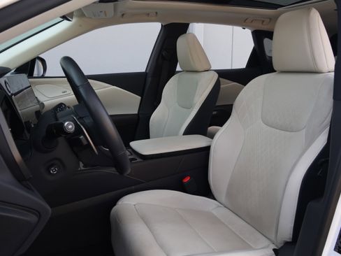 Used 2024 Lexus RX 350 AWD image 35