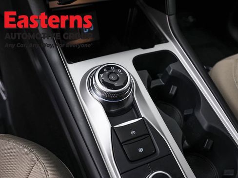 Used 2024 Ford Explorer 4WD image 13