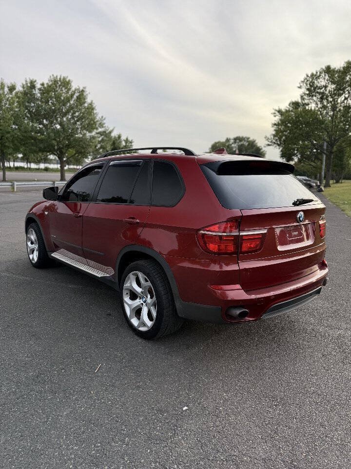 Used 2011 BMW X5 xDrive35i w/ Technology Pkg AWD/4WD image 5