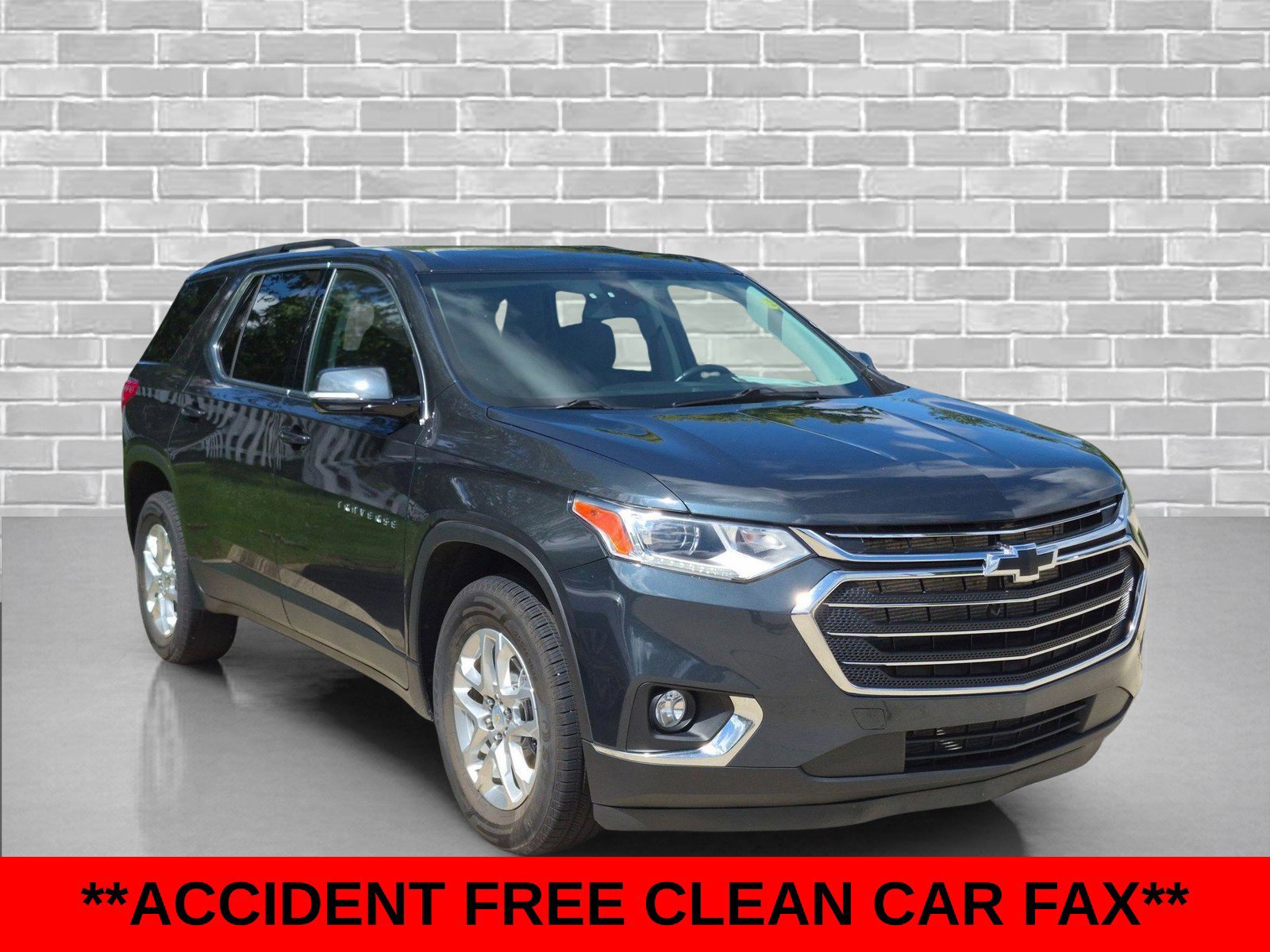 Used 2020 Chevrolet Traverse LT FWD image 5