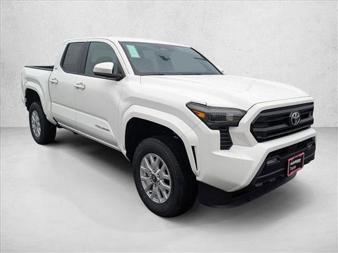 New 2026 Toyota Tacoma SR5 image 7