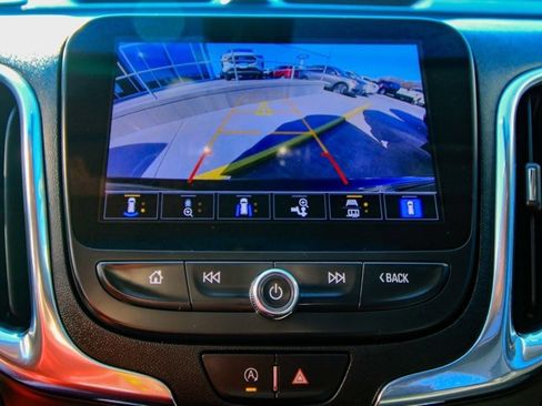 Used 2022 Chevrolet Equinox LT image 26