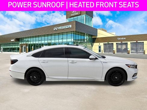 Used 2019 Honda Accord EX image 4