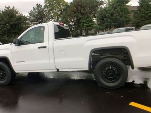 Used 2018 GMC Sierra 1500 2WD Regular Cab image 8