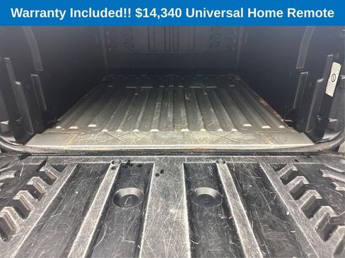 Used 2010 Chevrolet Avalanche LTZ image 14