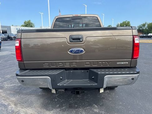 Used 2015 Ford F250 XLT w/ XLT Premium Package AWD/4WD image 8