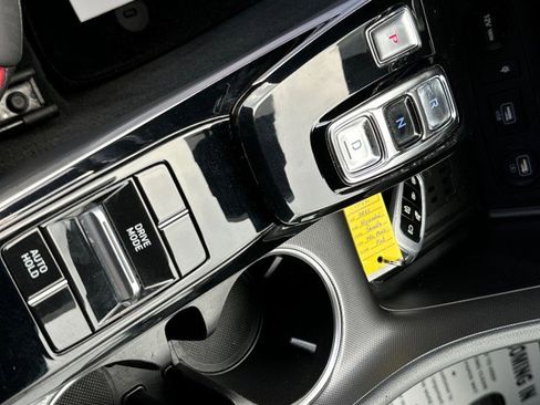 Used 2021 Hyundai Sonata SEL Plus w/ Preferred Accessory Package image 22