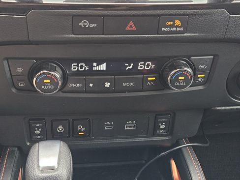 Used 2023 Nissan Frontier Pro-X w/ Pro Convenience Package RWD image 15